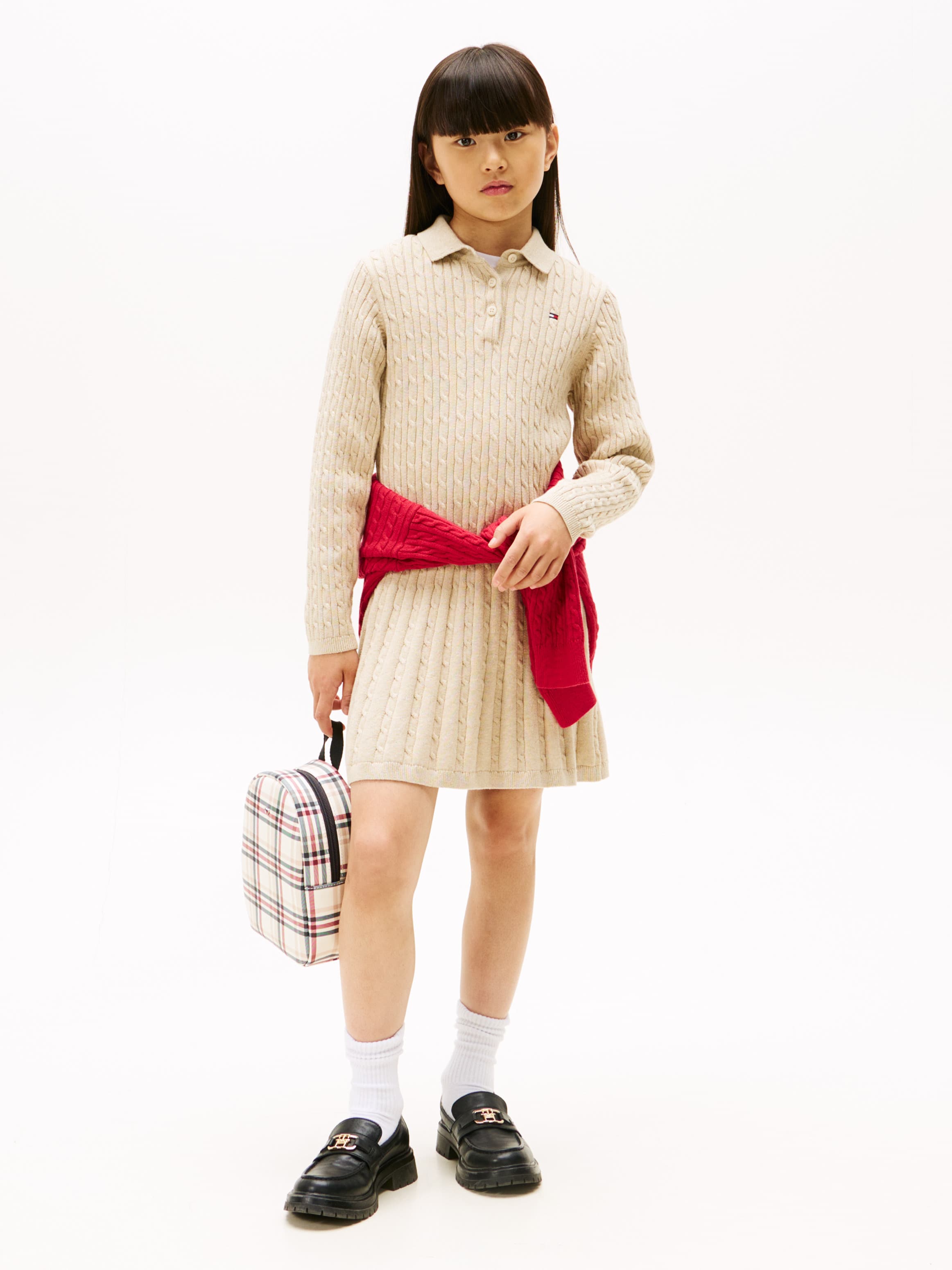 بلوفر فستان محبوك بياقة بولو